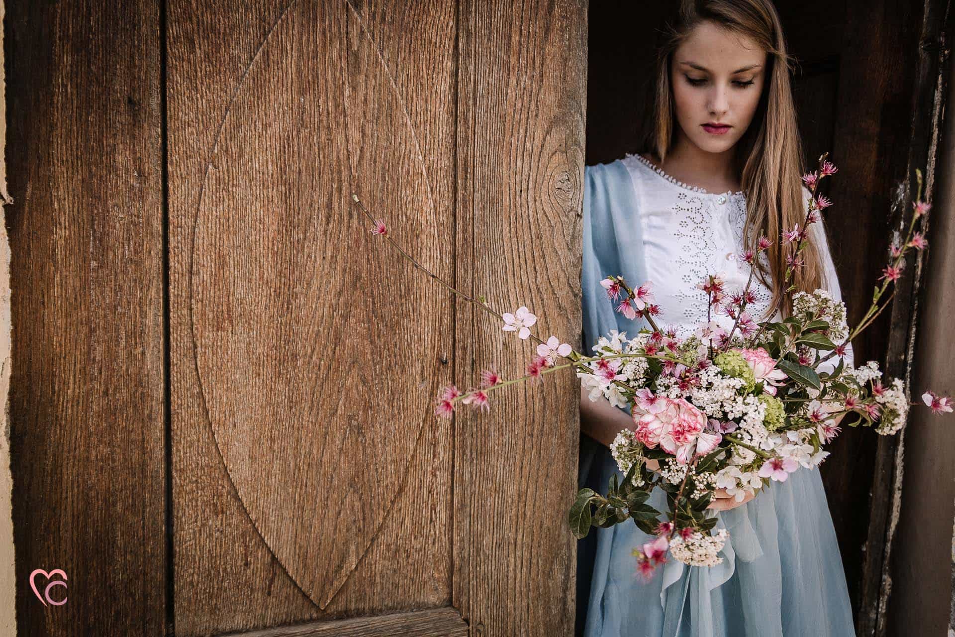 sposa eterea, cherry blossom inspirations, Mulino della torre,Riva presso Chieri, primavera, fiori di ciliegio,bouquet